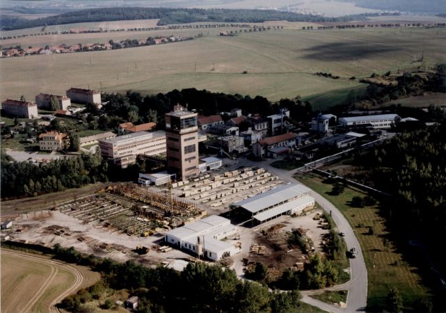 Důl Jindřich II. - těžní věž byla zbořena v roce 2015 - šlo o nejhlubší důl ve střední Evropě